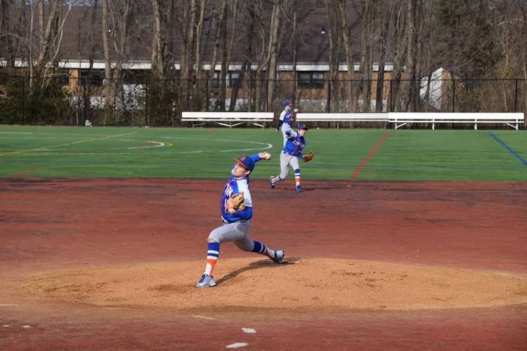 3f1fbba1e993426bb014_JoeKpitch2.jpg