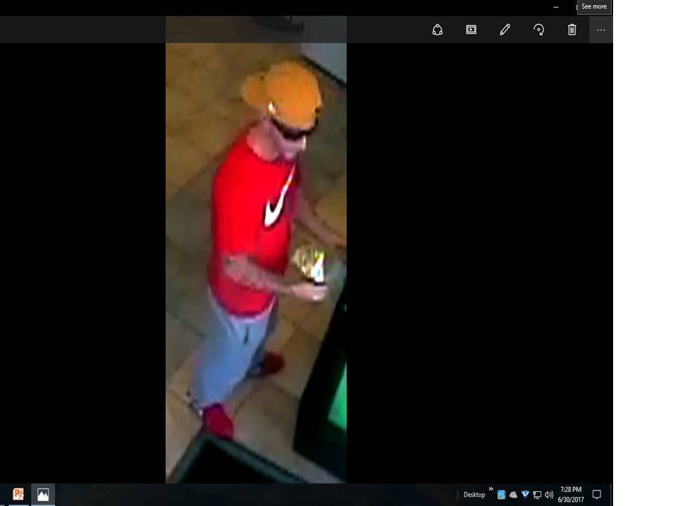 3f4e6753621a38fc07b3_suspect_1.jpg