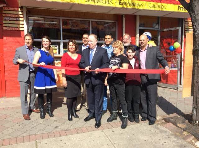 40e540d335c737950ada_El_Buen_opening_1.jpg