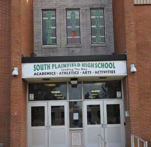 41c2fc59e270cb299ee6_High_School.jpg