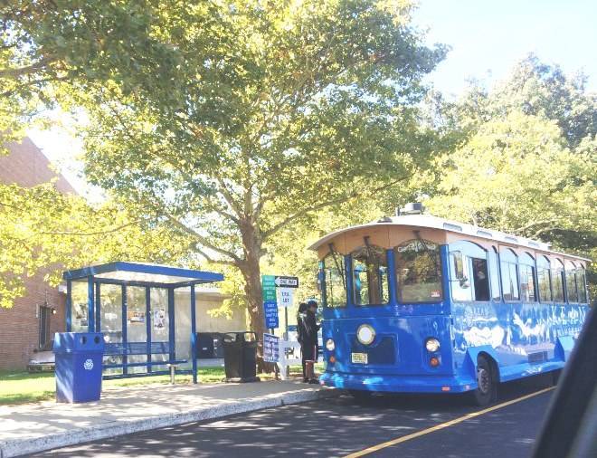 423881b3dd7d7f320478_Kean_Trolley.jpg
