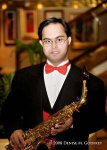 44f9f169440573692e3d_suj_cruise_sax.jpg