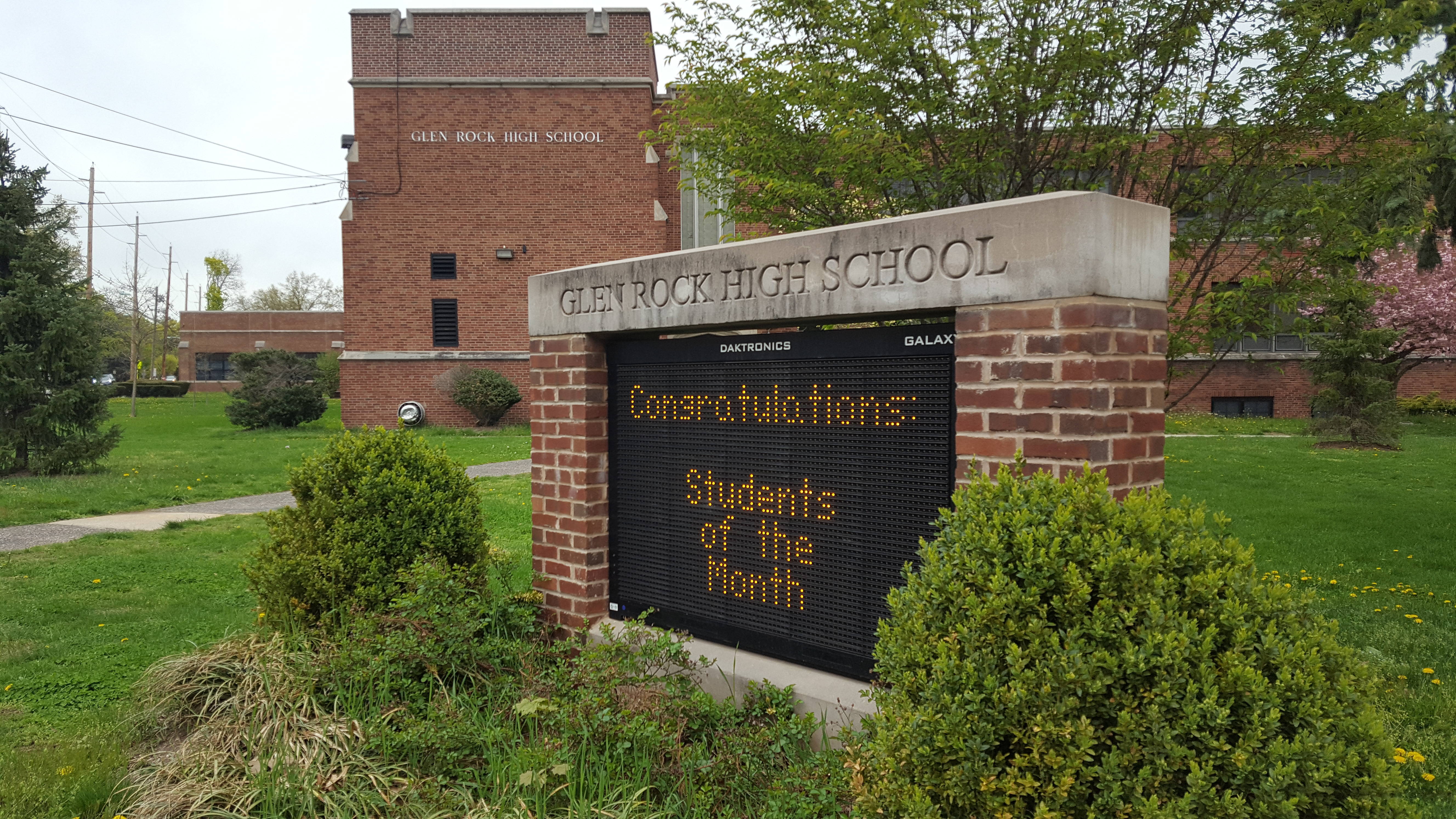 45b2cb25a5c8e81c2147_GRHS_elec_sign.jpg