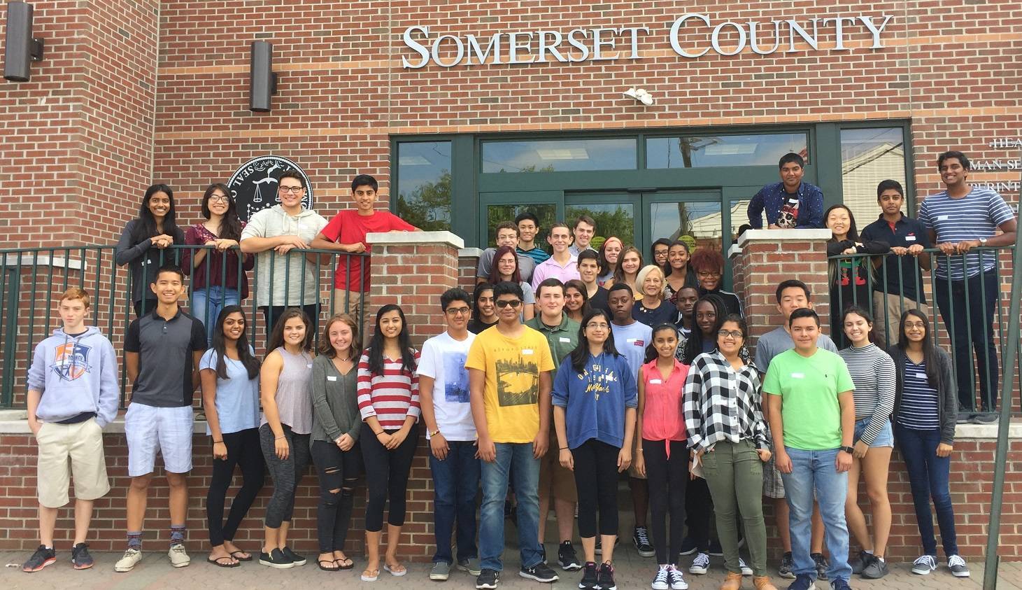 49aa9a5883901c037d8c_2017_YLS_Grads-Group_Photo_Sept_2016-cropped.jpg