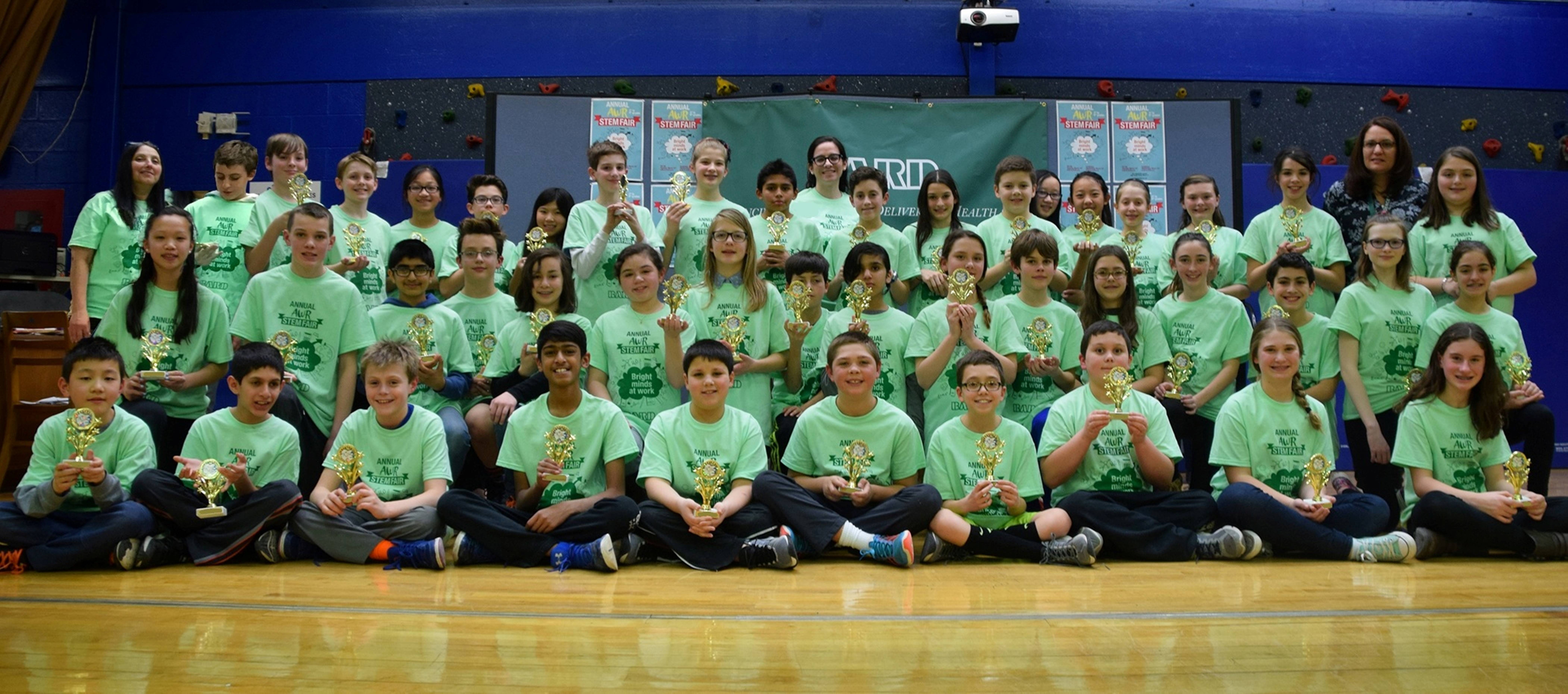 4a106333d0e89544ad44_6thgradetrophies.jpg
