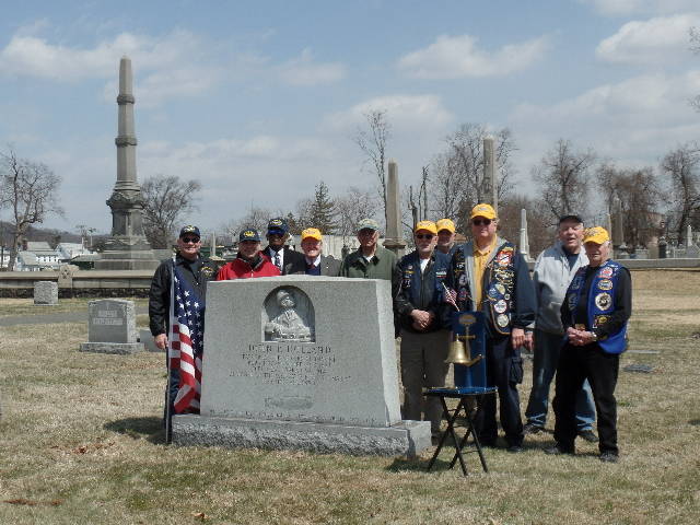 4c0ca7873de41fc7c7f6_SubVets_Holland_Grave_2018__6_.jpg