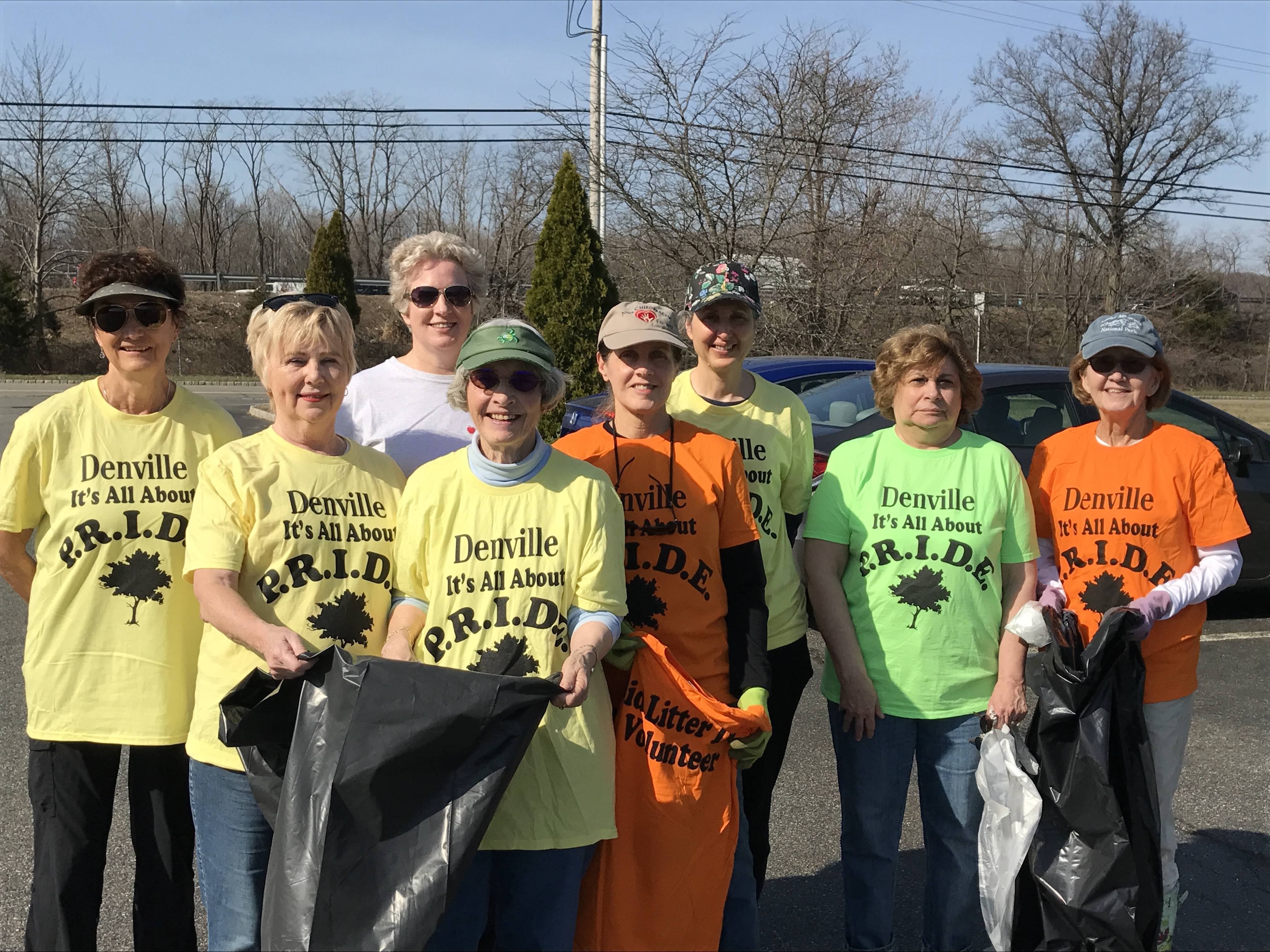 4e9f72e1174a9f635f47_Womans_Club_Rid_Litter_Day_2018.jpg