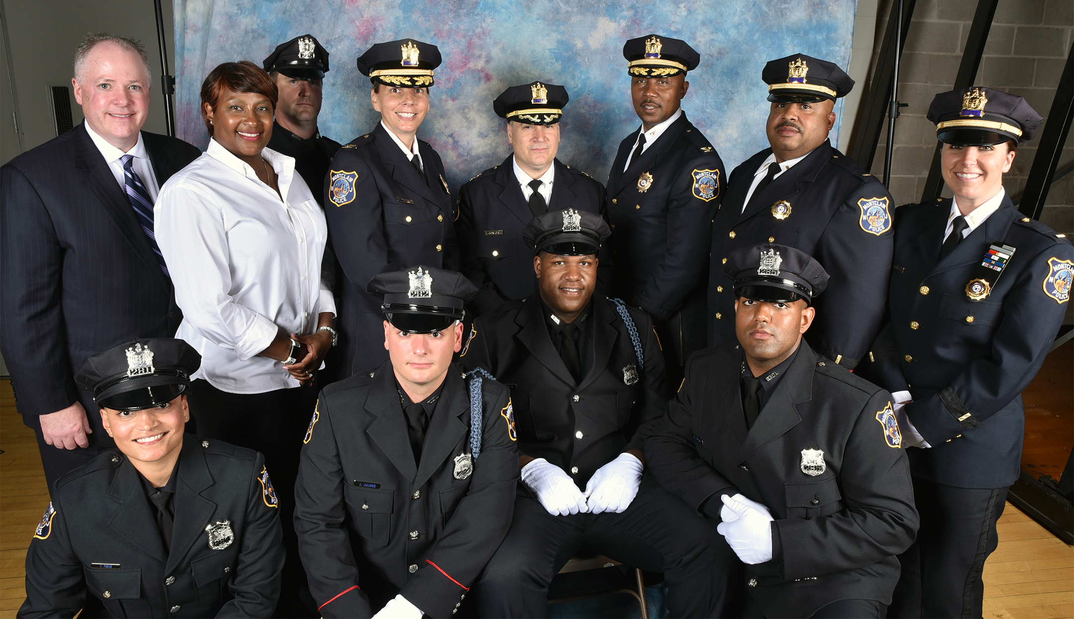 503c79afcc48ecfbafc0_MPD-graduates.jpg
