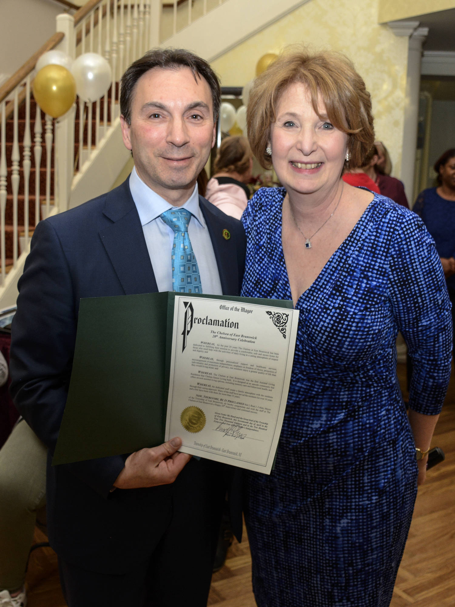 51040e8b336b54e78fc6_Mayor_and_Cynthia.jpg