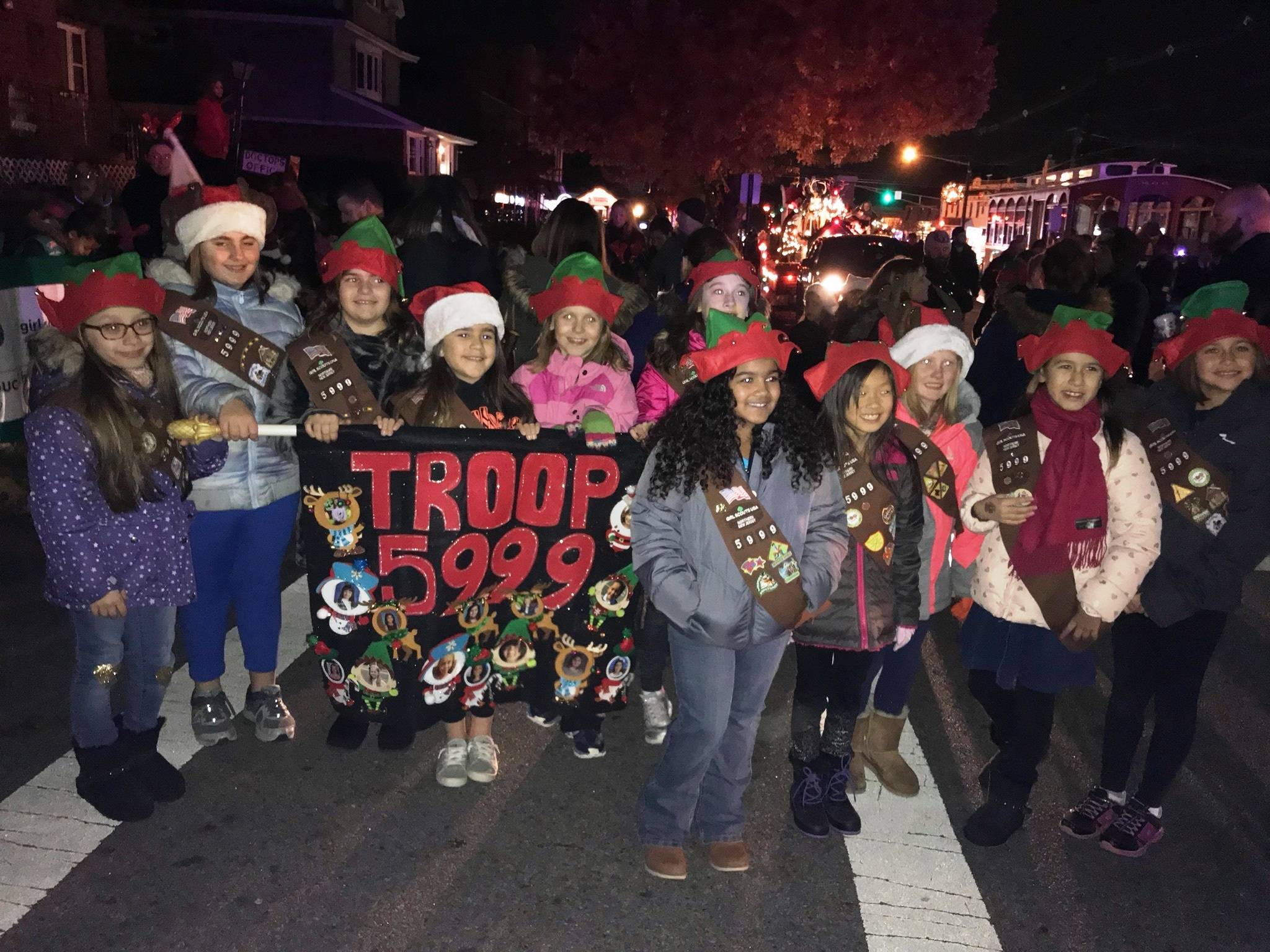 53657a01fabe7e2629fb_EDIT_Brownie_troop_5999.jpg