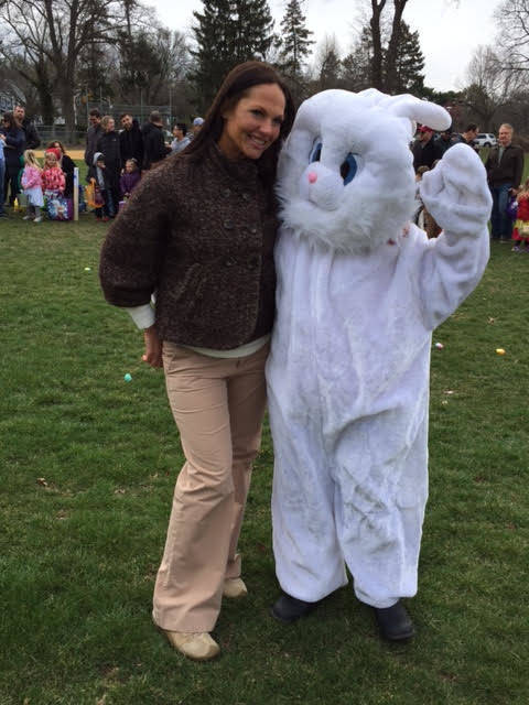 549bcee538bc39b69f9d_egg_hunt_a.jpg