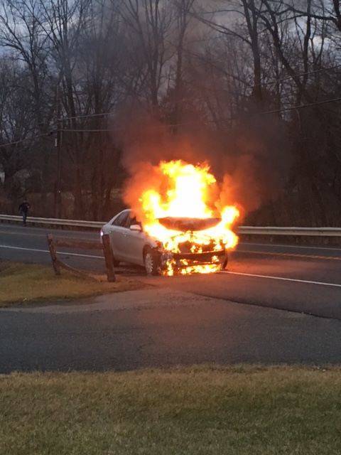 58f60475c3d4cdd53435_three_car_accident_2.jpg