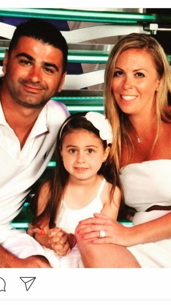 5a2aeae023a569277bdf_c8ad319c2cbb8db1ab48_lacerda_family.jpg
