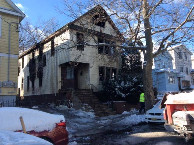 5a991e7768e13a4c3de9_Flora_Street_fire.jpg