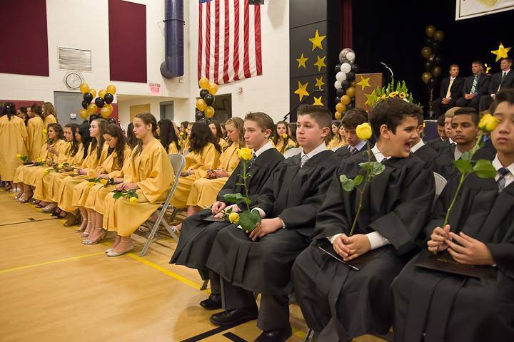 5b079ea440aa7272468a_grad2.jpg