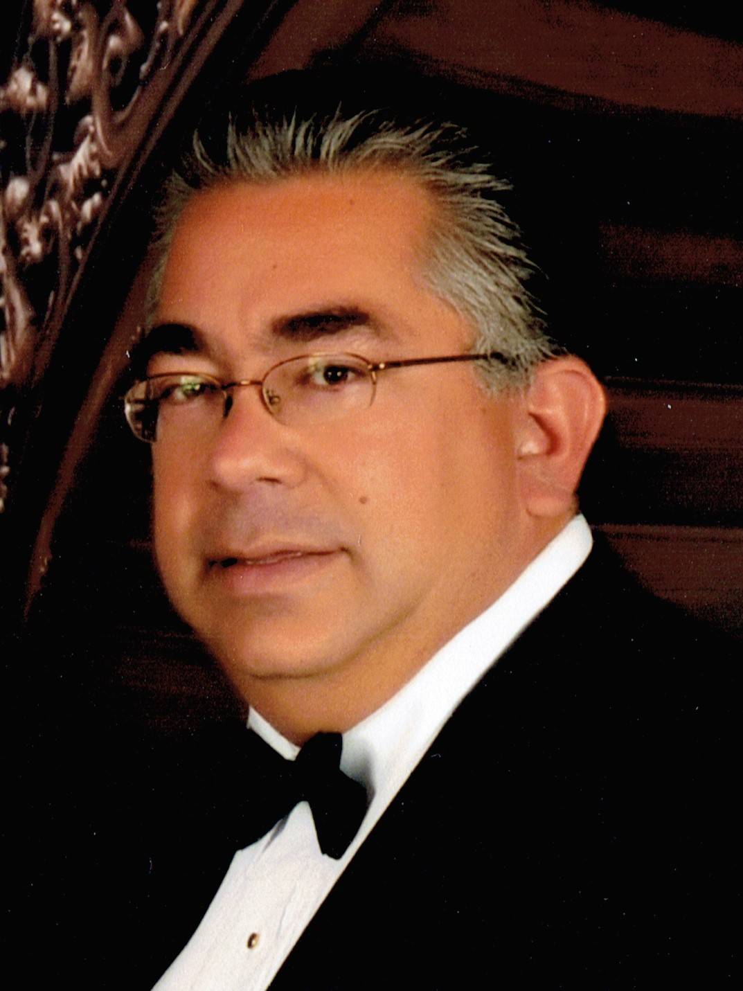 5cf16ce229ca64448b81_Nelson_Salazar_Headshot.jpg