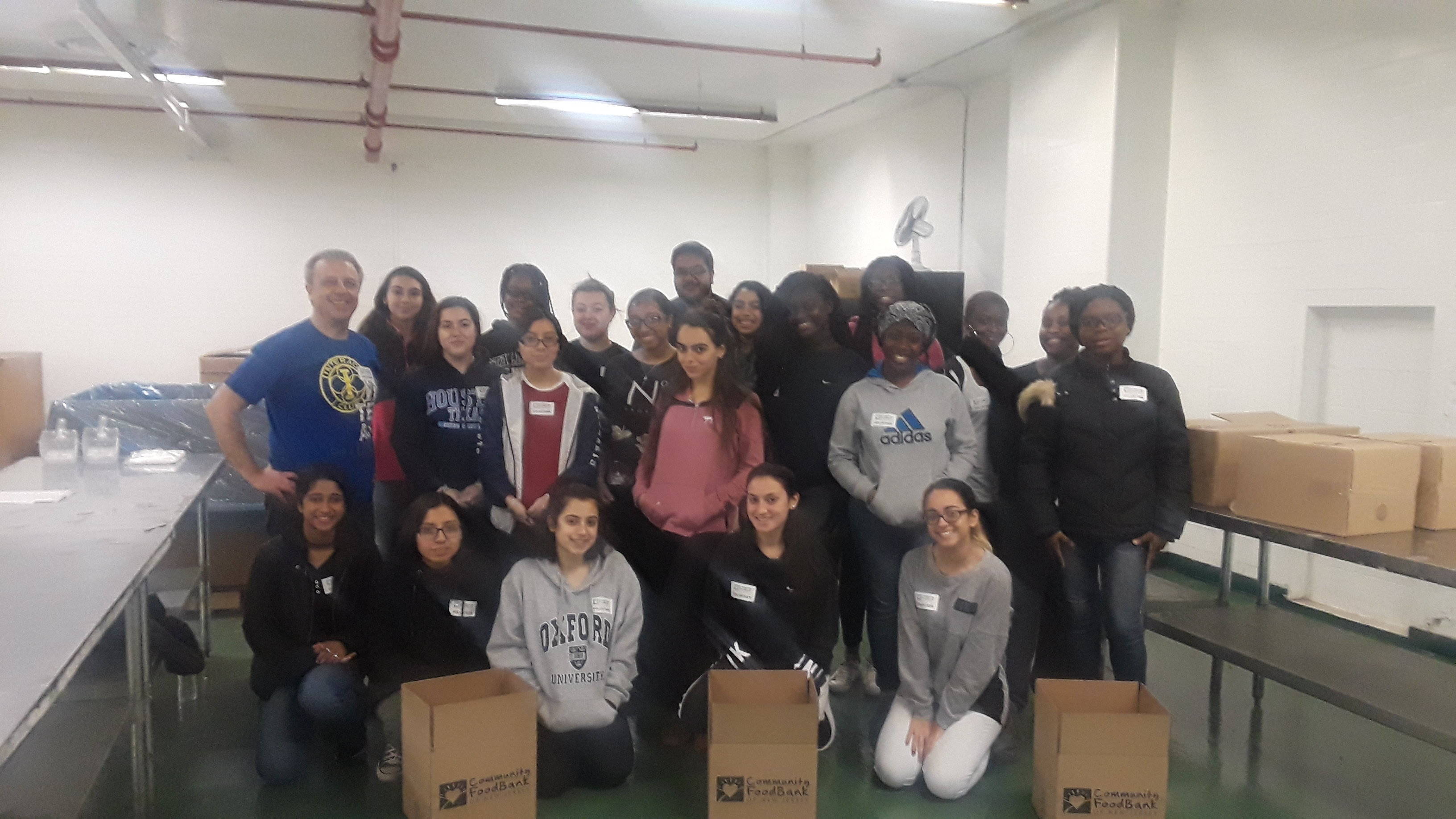 5d2cf7269d0afcf1d64c_f8704c59e7437752e057_uhs_interact_club_4.jpg