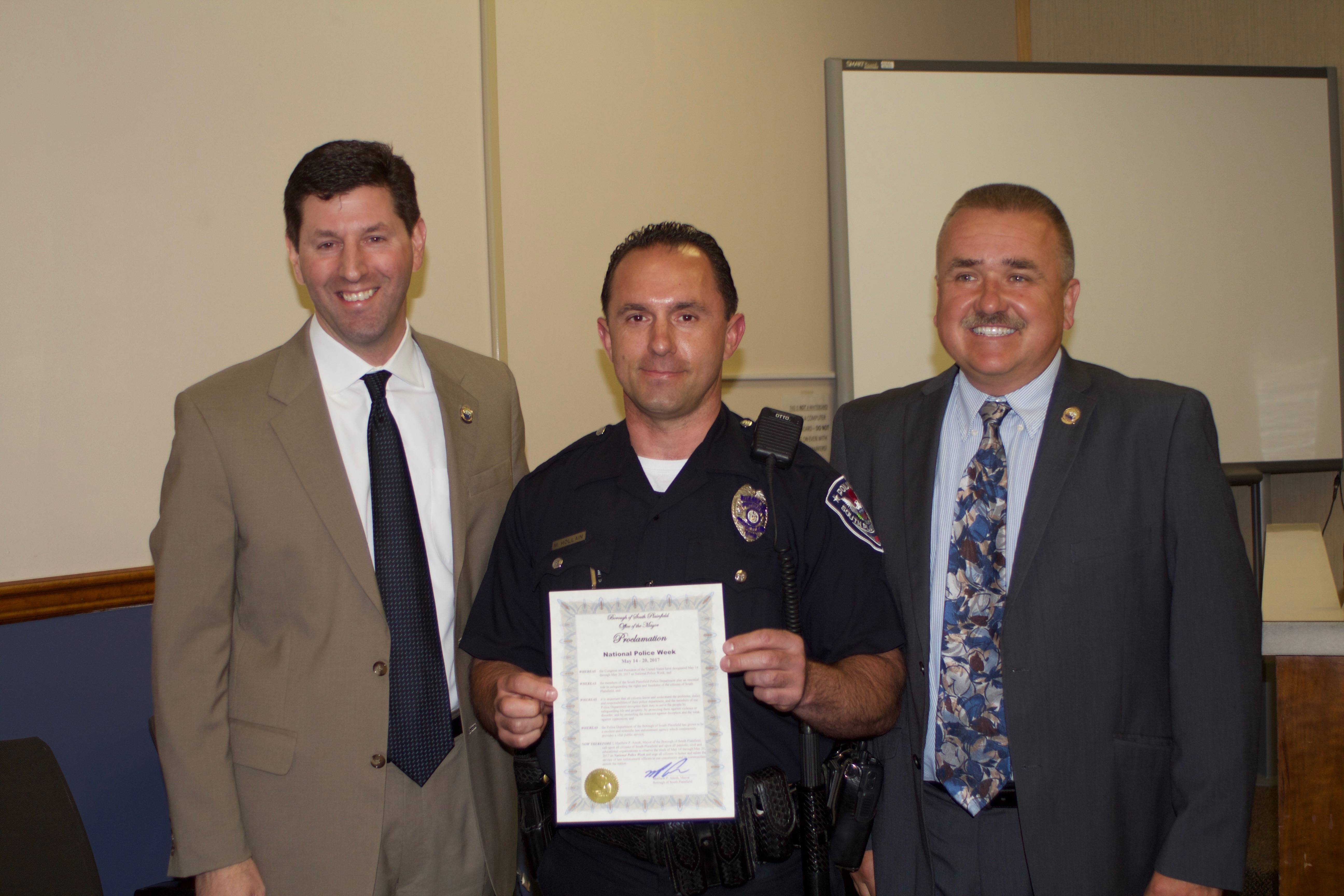 5d9849bd3f8911374f37_police_week.jpg