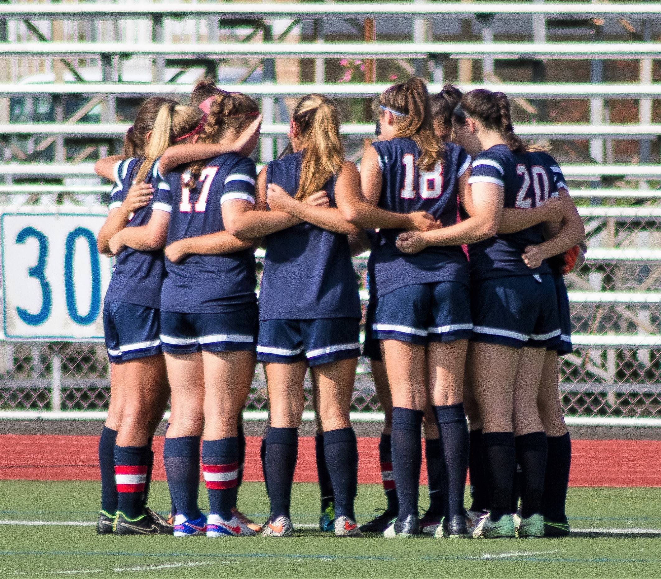 5e341aa81d99318b9151_girlssoccer.jpg