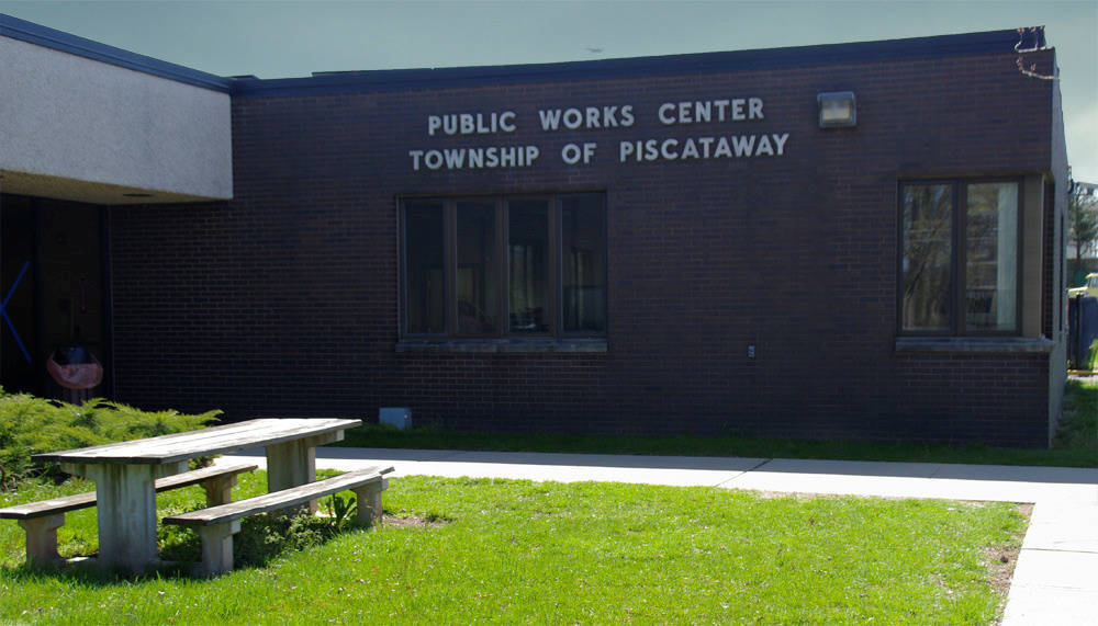 5e459da93cf892582dae_Bldg_Public_Works.jpg