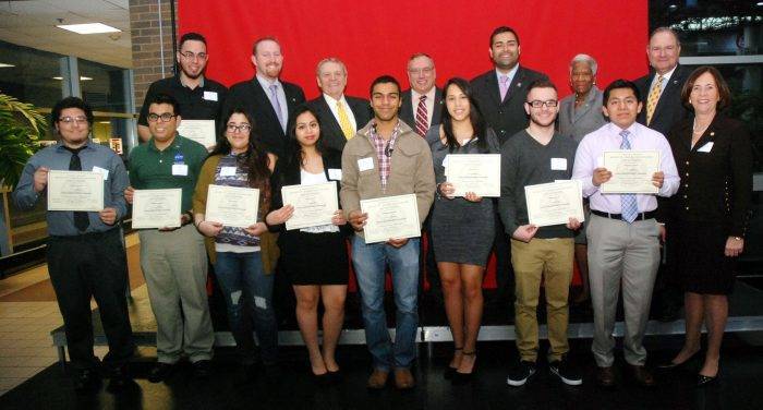 5e49970bbbd1777f683e_UCC_Scholars.jpg