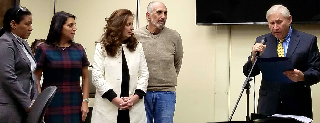 5e71690a18b1bb950887_CAS_Day_Scotch_Plains_mayor_and_board.jpg