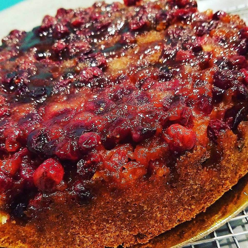 5e85e3a20a687b14b808_cranberry_cake.jpg