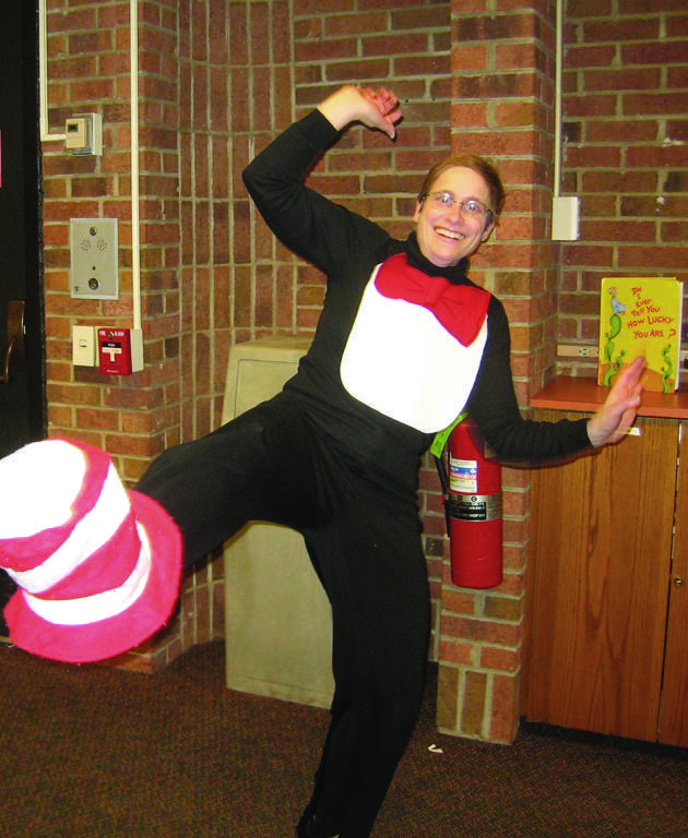 5f2348d0c73cd16be6a0_Carol_Levin.jpg