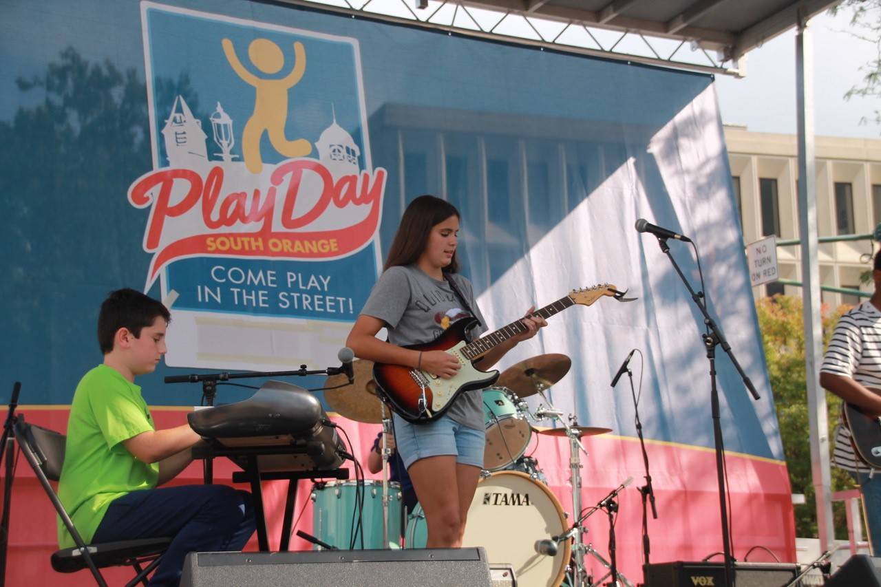 60d02ebb4f48c58cf49b_playday_6.jpg