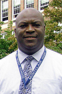 63596fe314b8df53ce98_james.earle.jpg