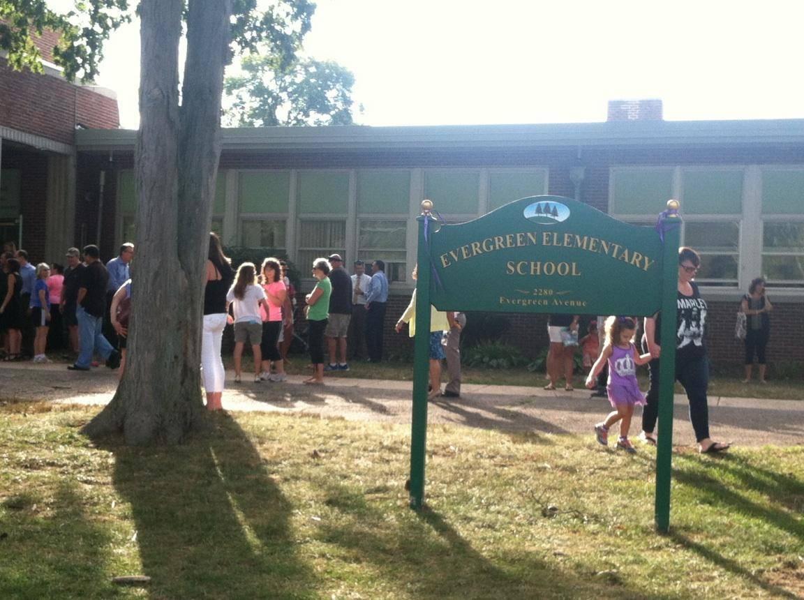 636990ba41fdf2669899_1st_Day_at_Evergreen.jpg