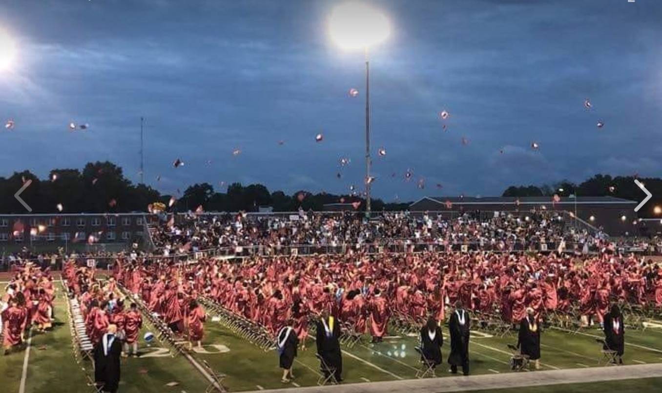 64573a6c750d5750e0a9_2018_grad_11.jpg