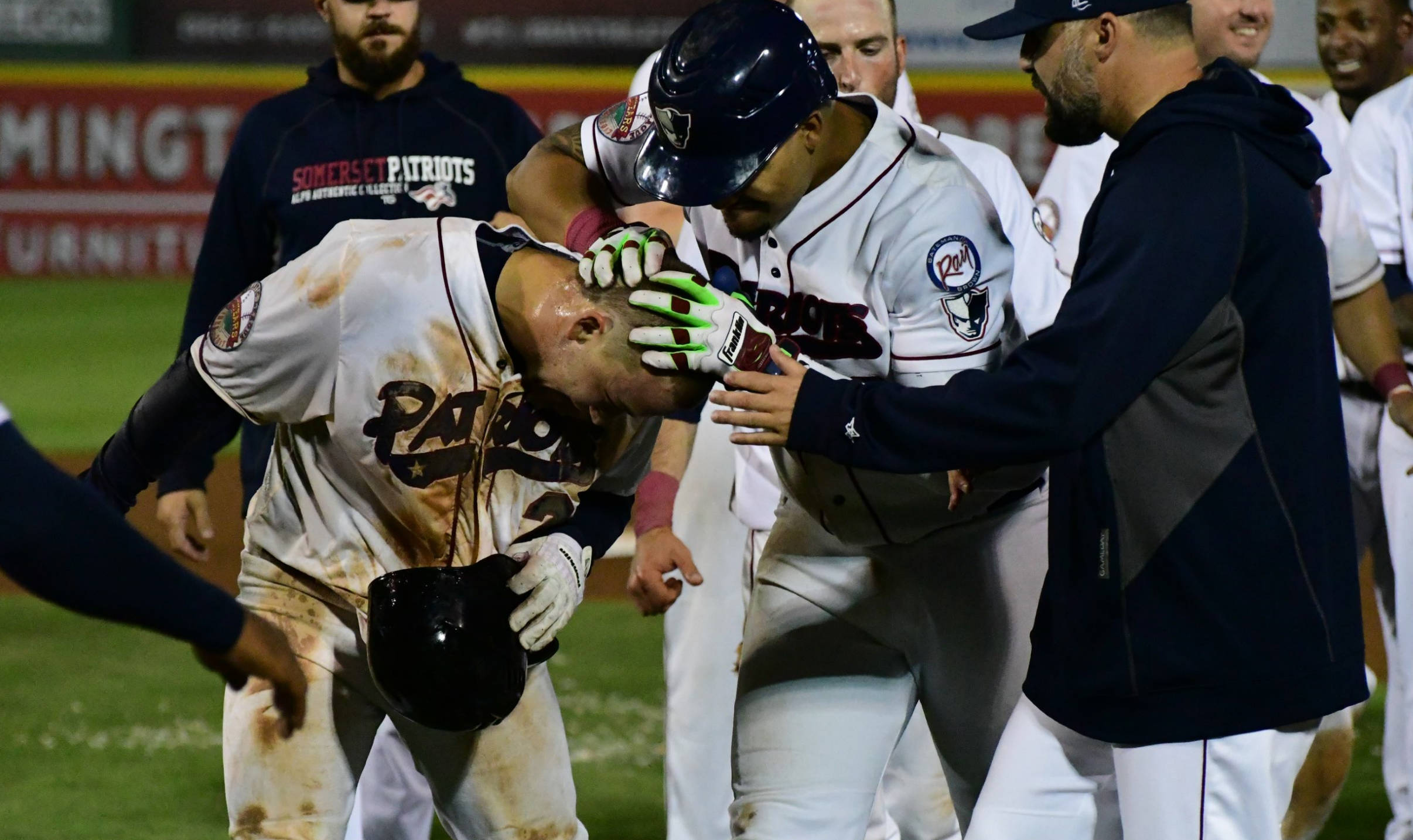 646dc77ca5e53d077899_sompixpatsscottkellywalkoff.jpg