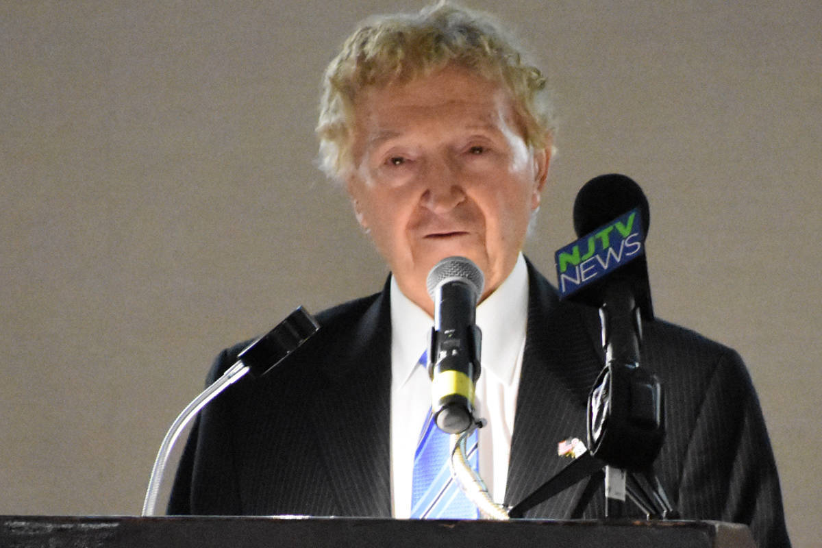 68df34e54cca10926eff_Zeiger.jpg