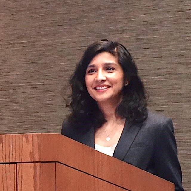 6d54a43e83f4fea3a253_a13a912cee6bef3f3d2b_Anjali_Patel__MD__neurologist.jpg