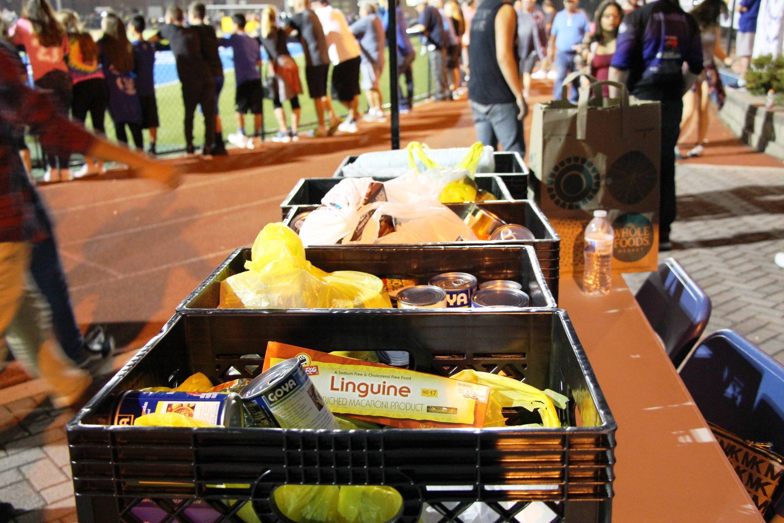 6ebead8945cb0f471371_EDIT_wr_food_donations.jpg