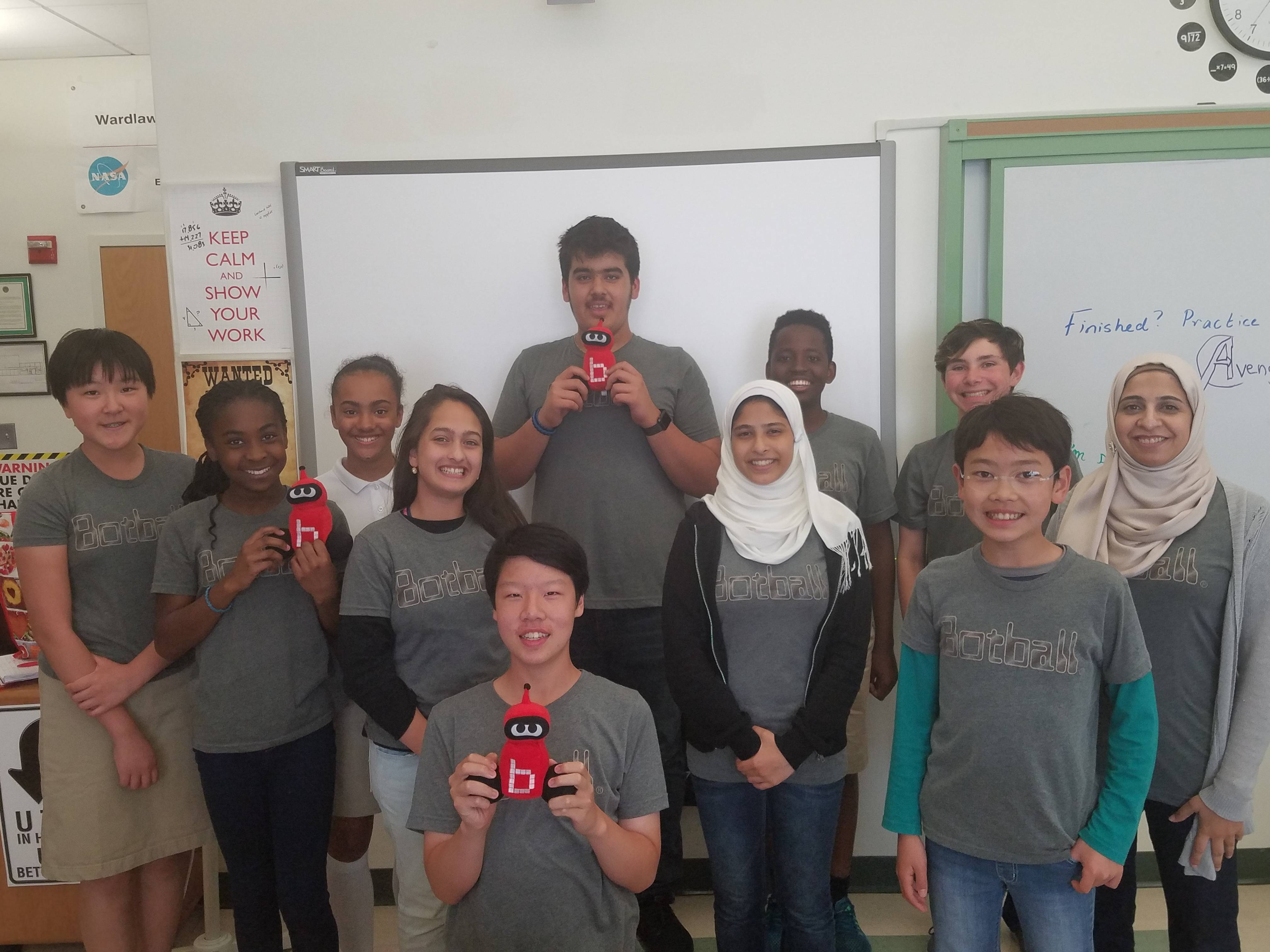6f1de0b178ba83132c53_ed43754b98fa0131762e_Robotics_Team.jpg