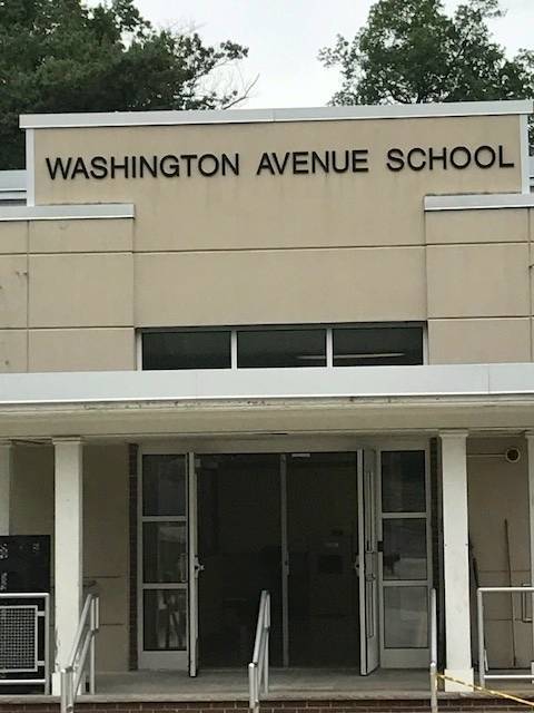 6fa7acc637156be1dd51_WashSchool.jpg