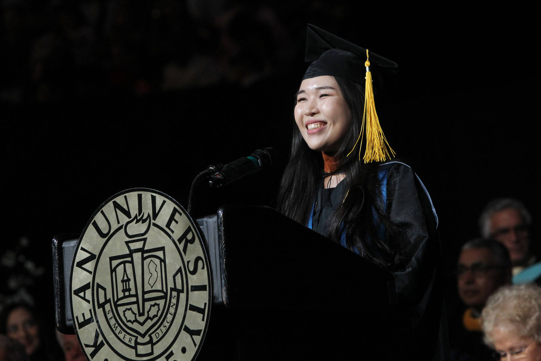 6fcf2d5c6ffad42a9d05_Jumi_Kim_Roselan.jpg