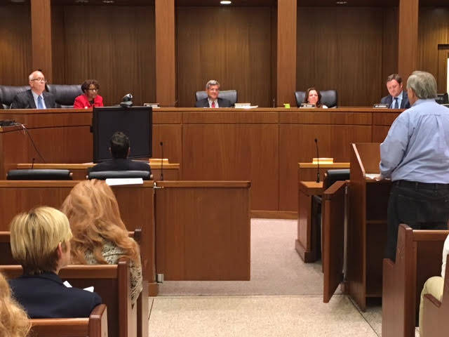 715b89ff3828fc57572b_maplewood_committee_mtg.jpg