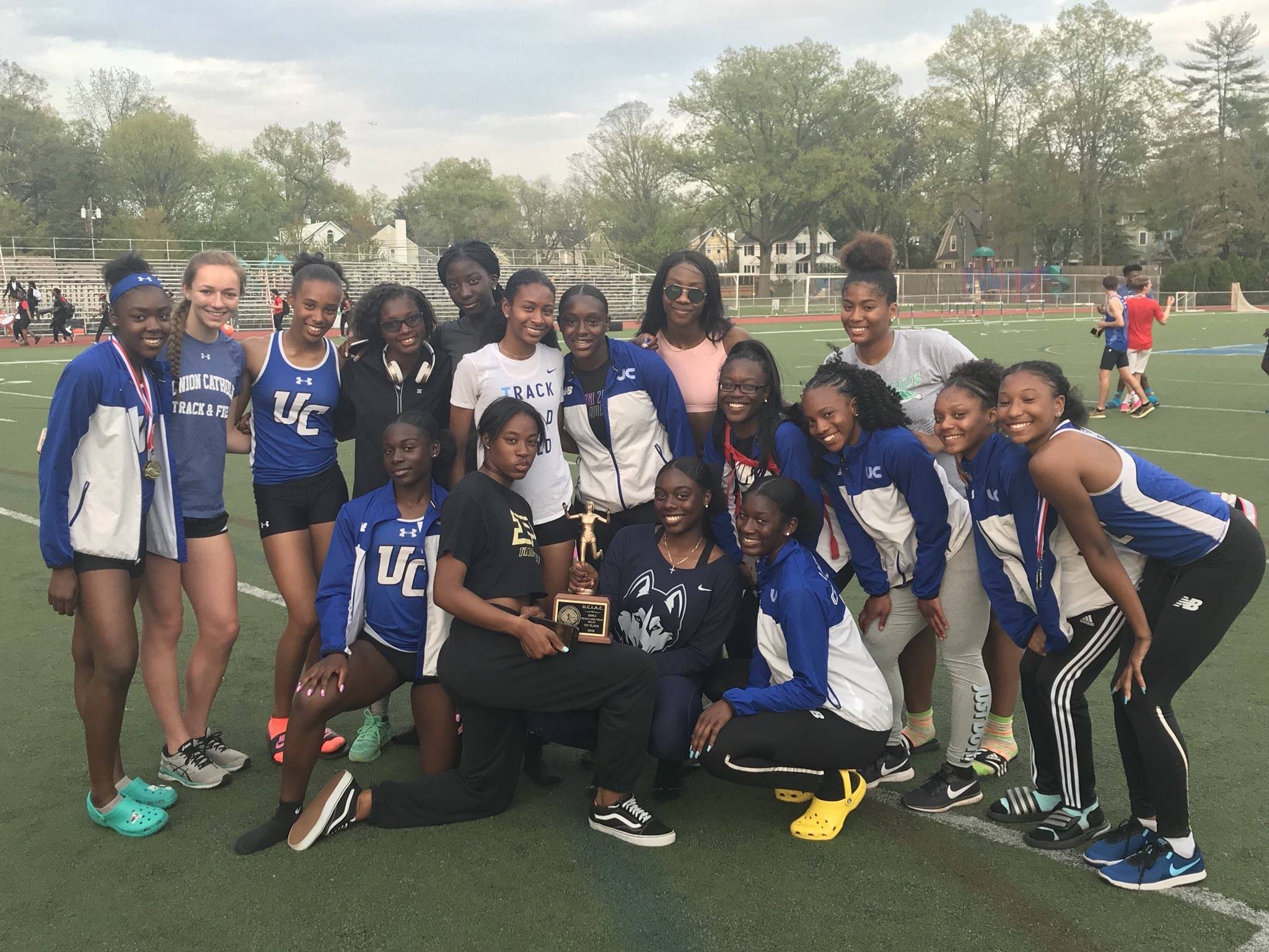 Track And Field Union Catholic S Girls Finish No 1 Boys Place 2nd At Union County Championships Tapinto