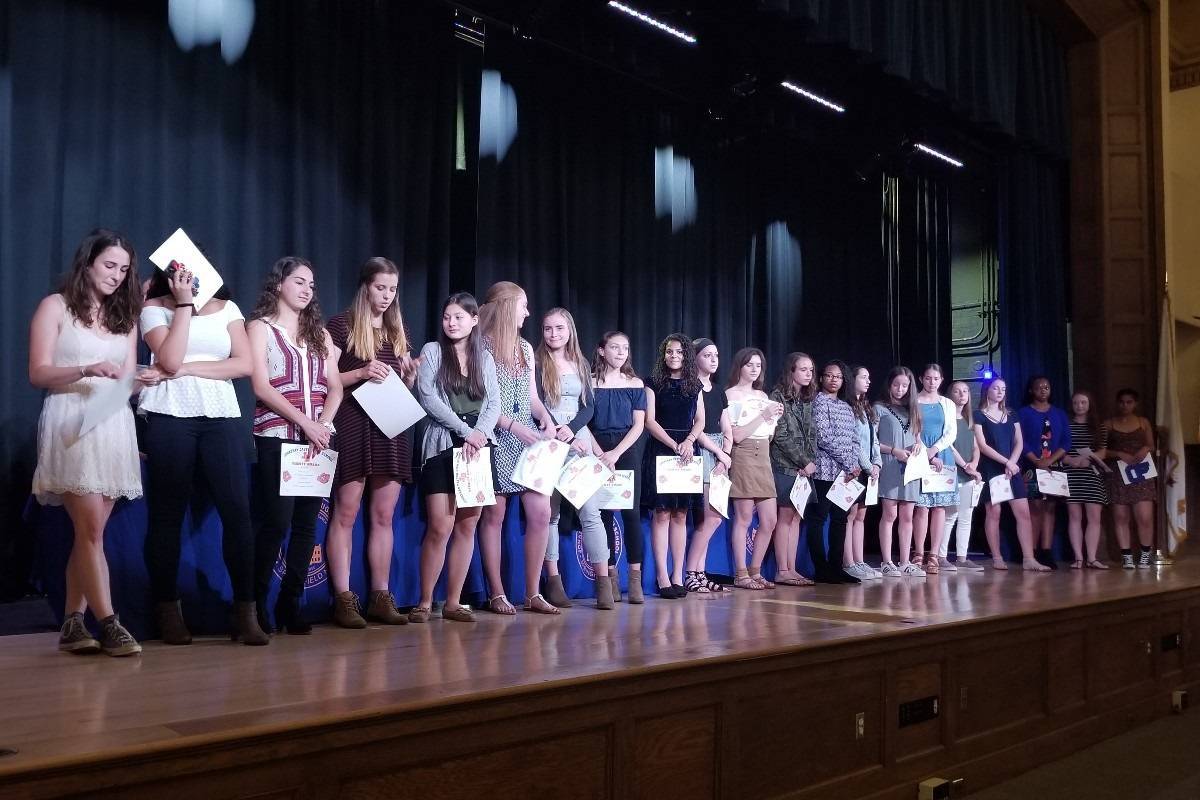 73c4fa361a27336bc59f_SAGirlsTrack.jpg