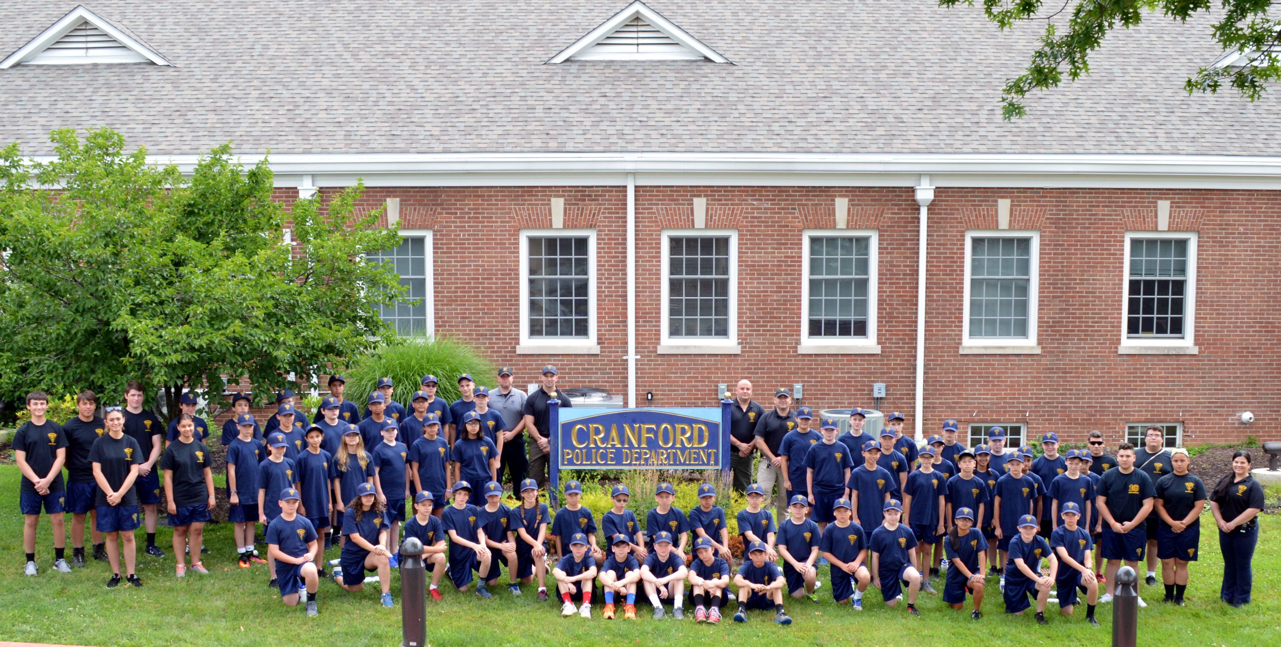 78e57a75c78fcbc19392_Class_Photo_2017.jpg