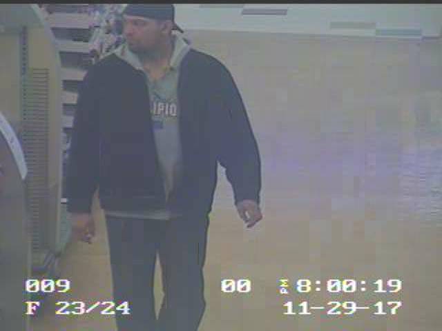 79eb6f0f127901e7c482_suspect_2.jpg