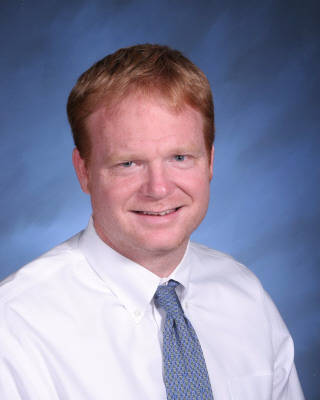 7aa4dd4526133d17d126_db0fc24d9206b88c8ba0_stuart.jpg