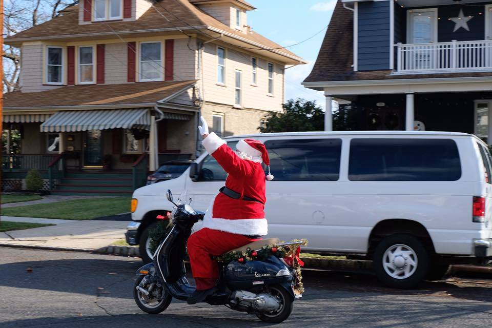 7d429c1d81f9f1c40b37_santa.jpg