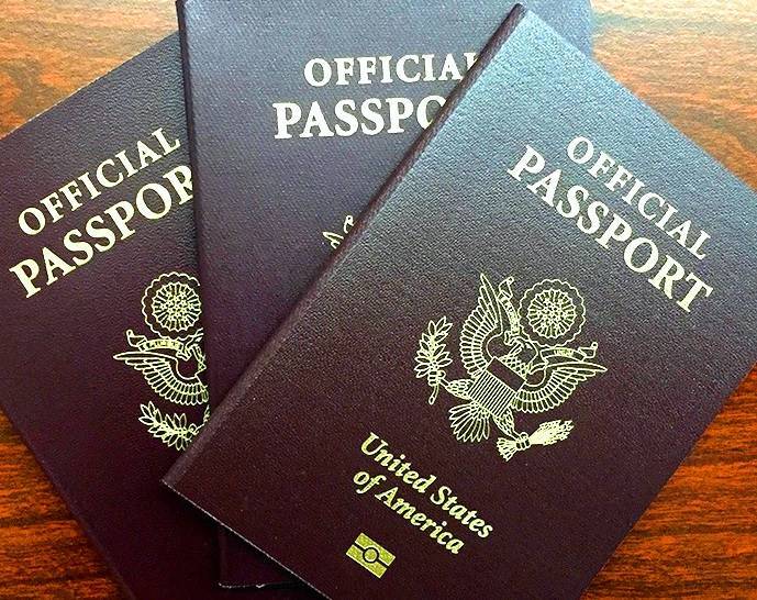 804365dbdf035a1ac206_passports.jpg