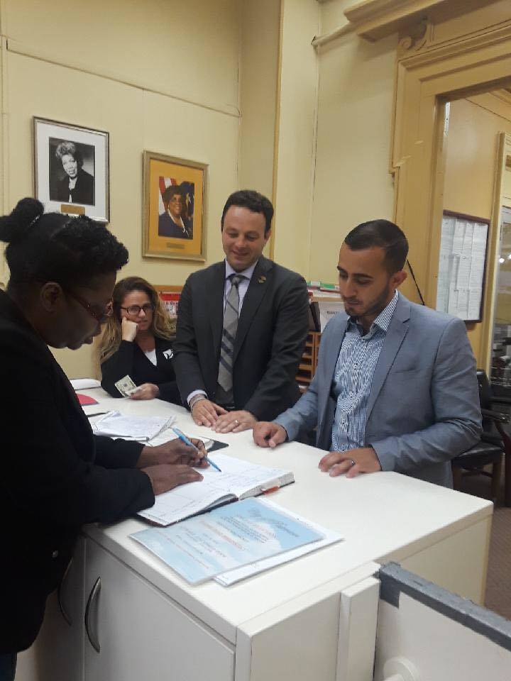 844f0de39356a3e993e0_abdel.jpg