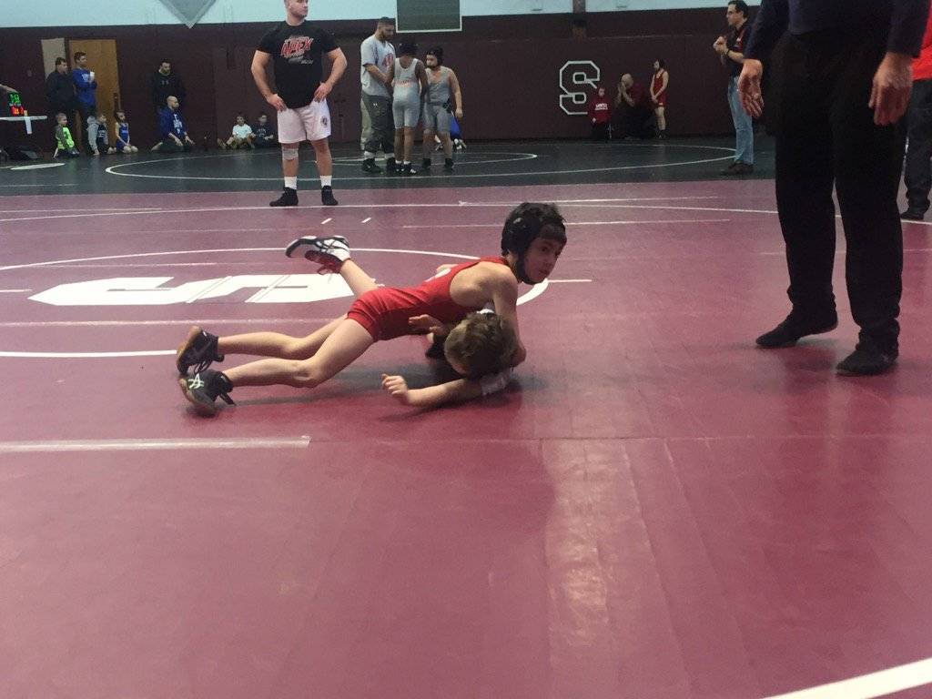 8488474f67bf339bcd08_Bloomfield_Rec_Wrestling_Feb_4_1.jpg