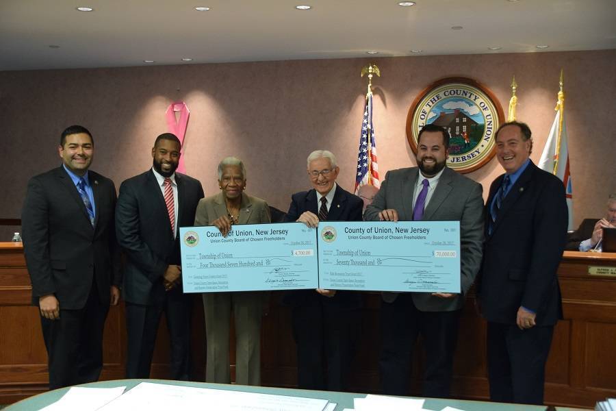 851c4ff659f6f1d3c404_0e5ba88eab8c14de7d2d_freeholder_mtg_10-27-17_1.jpg
